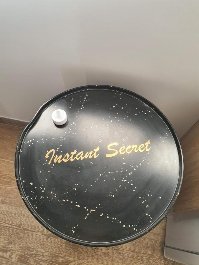 Instant Secret Bed and Breakfast Pourrieres Eksteriør billede